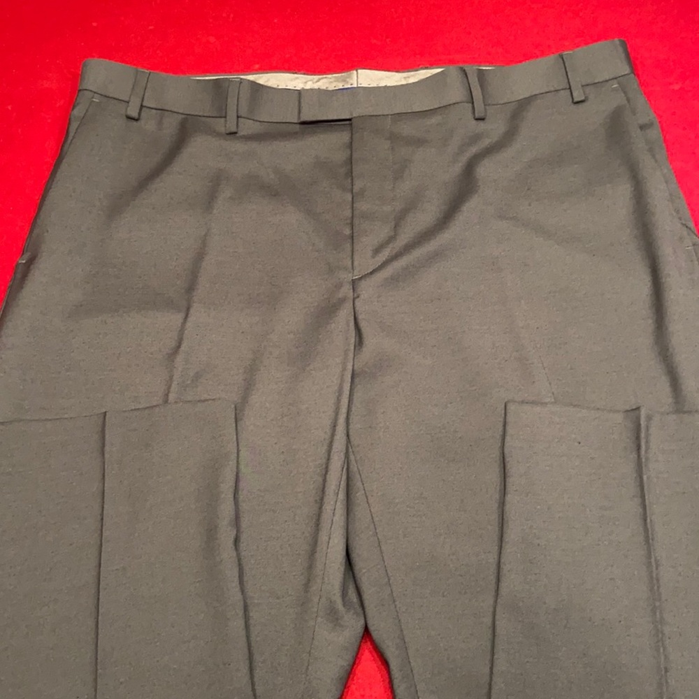 Dress pants! Axist